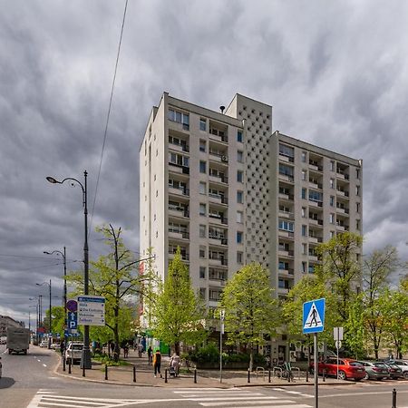Solidarnosci 68 By Homeprime Warsaw Exterior photo